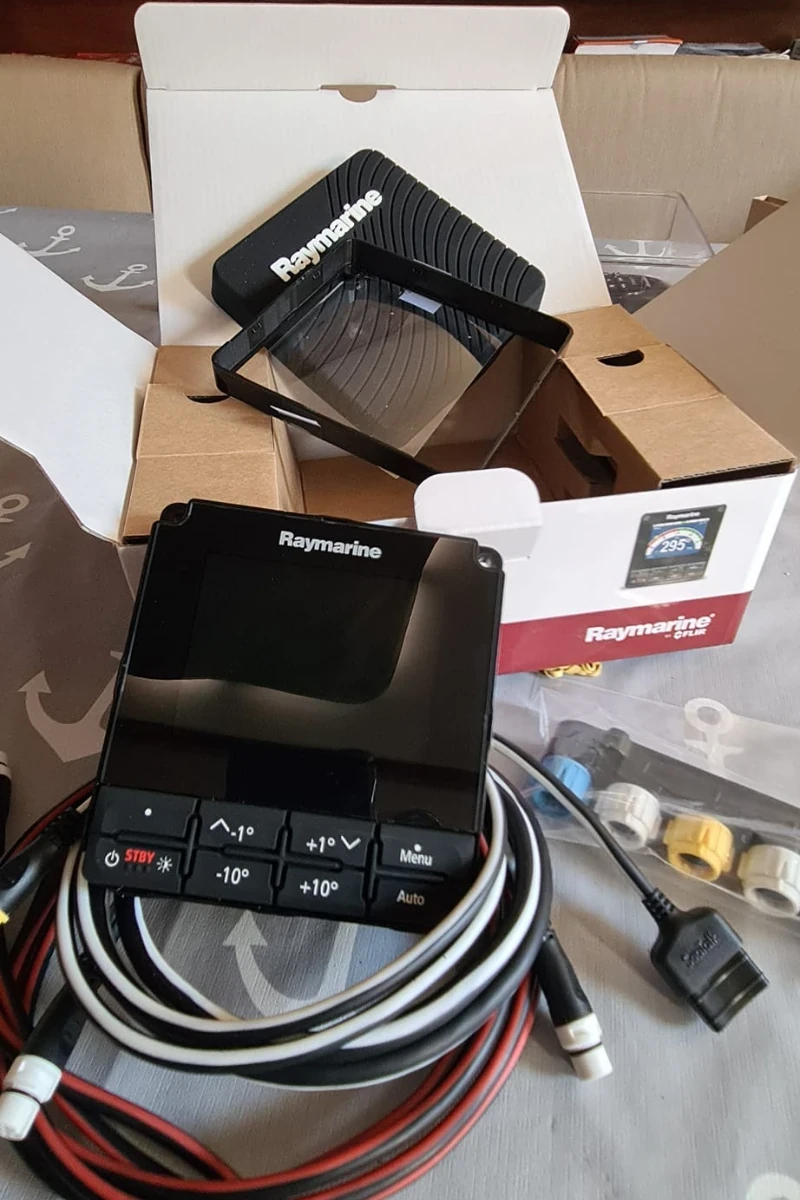 Display e componenti Autopilota Raymarine p70s