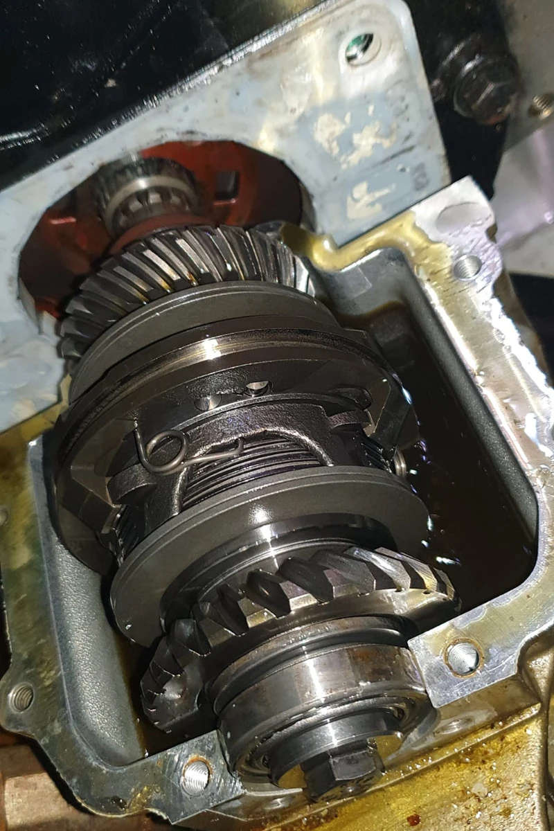 Revisione piede Volvo