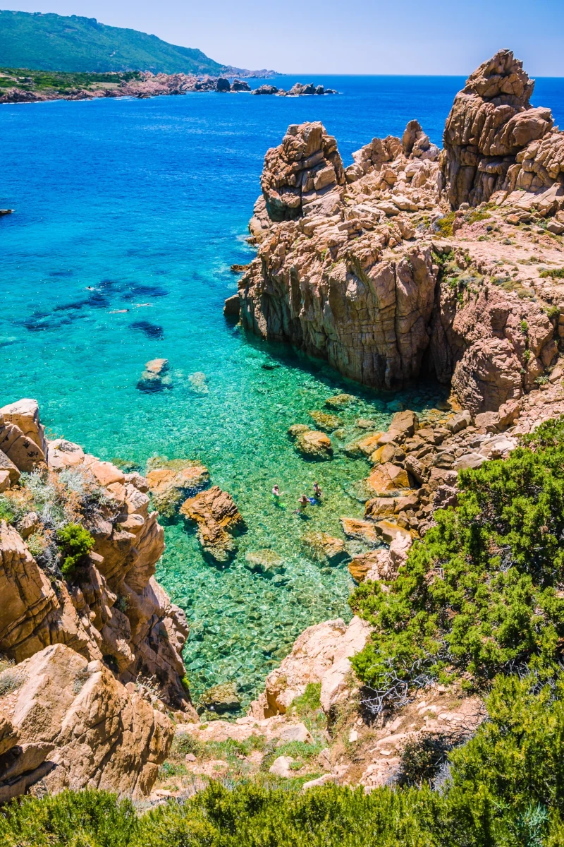 Sardegna e Corsica Tra mari cristallini e panorami mozzafiato: Scopri la bellezza di Sardegna e Corsica in barca a vela