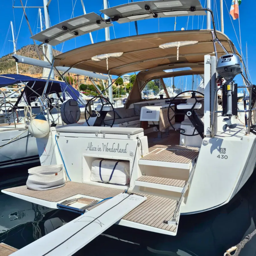 DUFOUR 430 -  ALICE IN WONDERLAND FINO AL -25% SULLE PRENOTAZIONI 2026