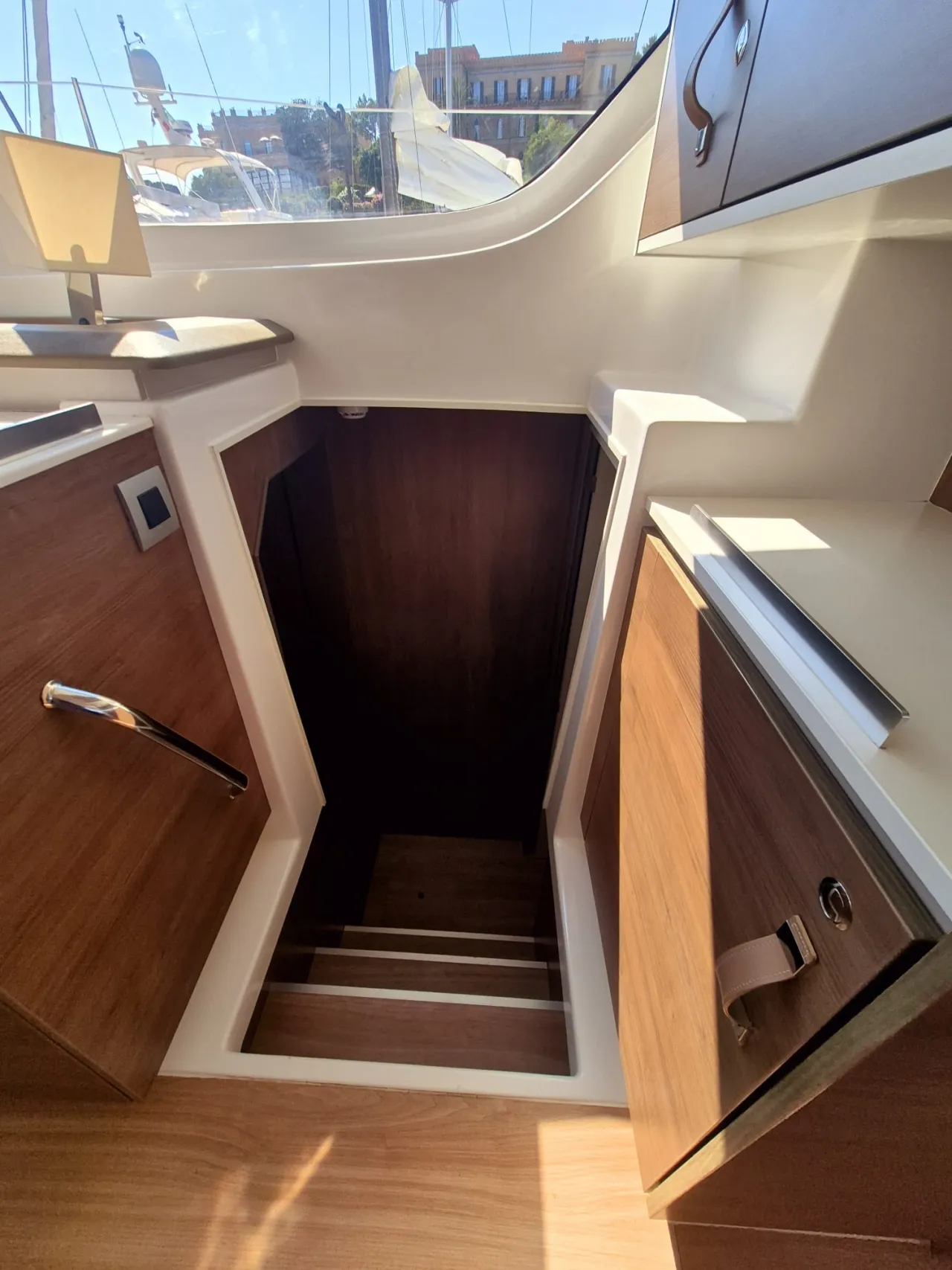 Catamarano VICHI Bali Catspace