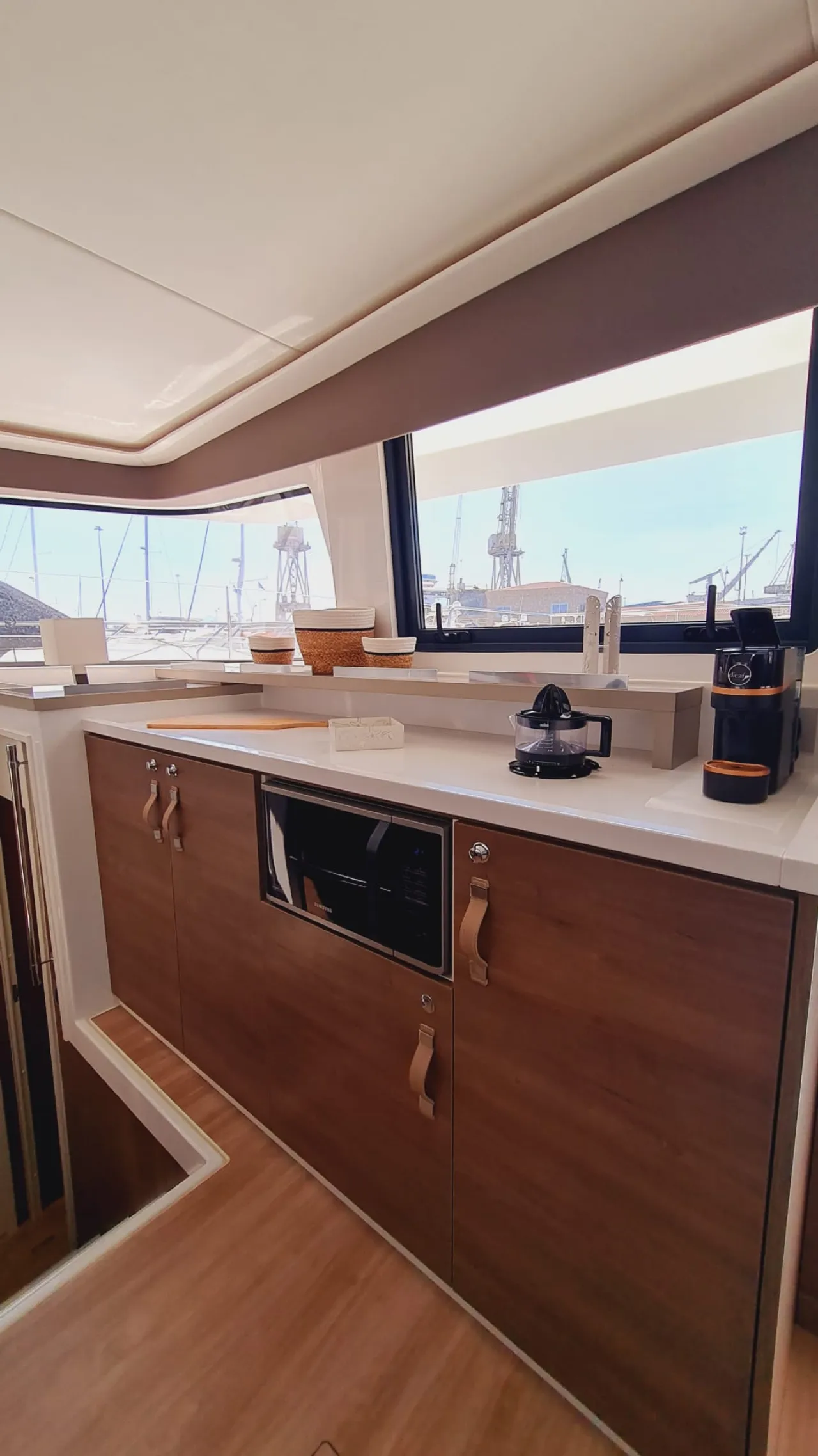 Catamarano Bali 4.6 Lux