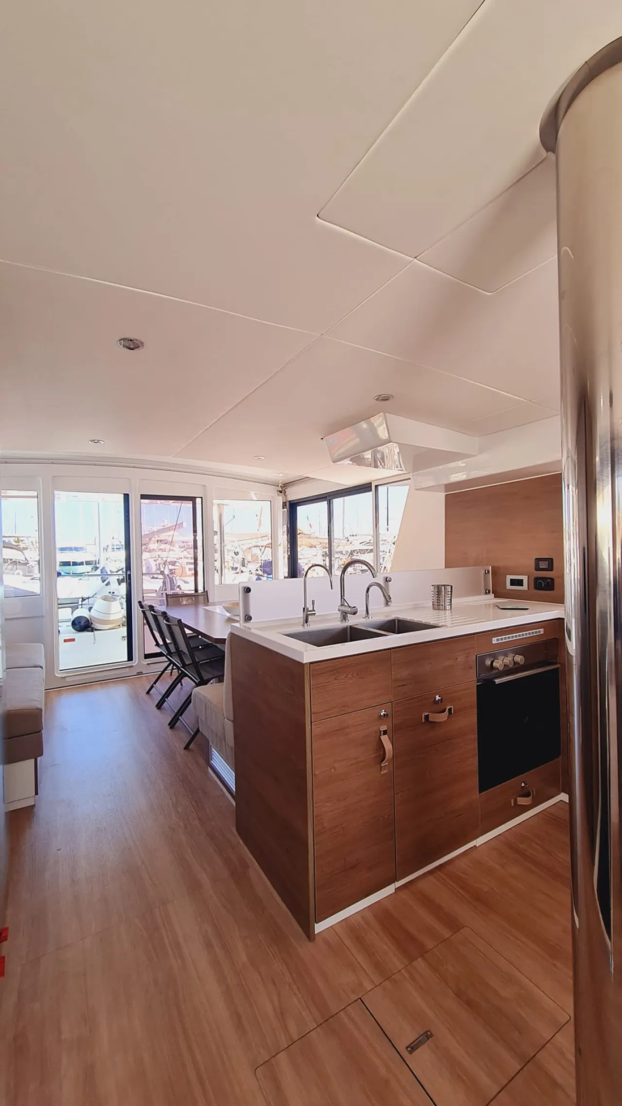 Catamarano Bali 4.6 Lux